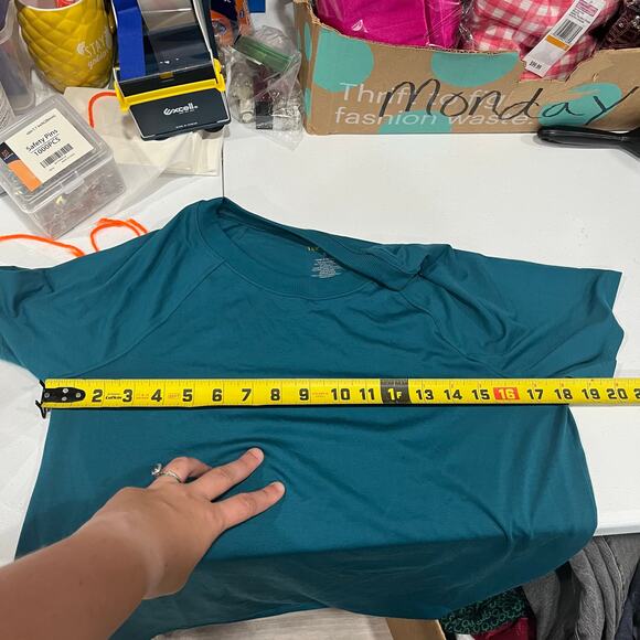 Tek Gear Blue Moisture Wicking Workout Tshirt Womens Size Small Gym Athleisure - Picture 4 of 5